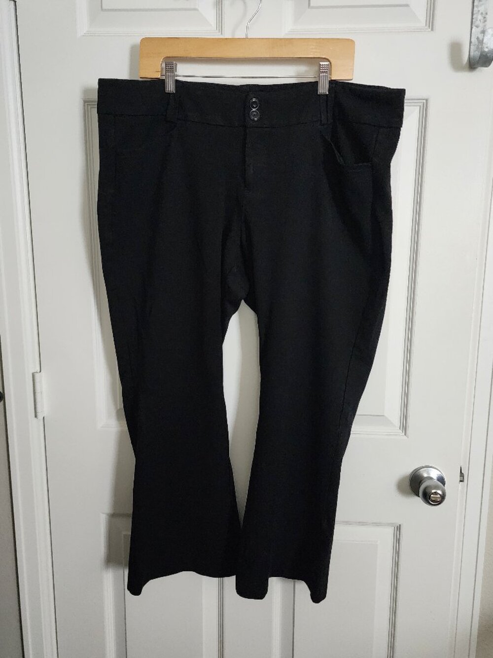 Torrid Black Boot Cut Pants Size 20s